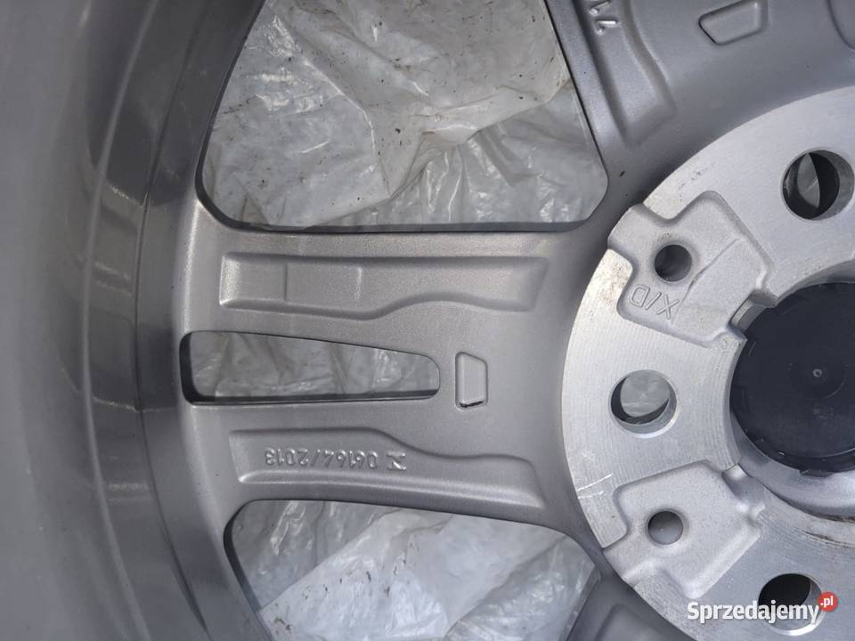 Sprzedam felgi z oponami do bmw aluminiowe Strzelce Opolskie