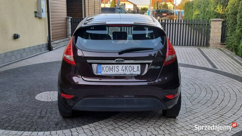 Ford Fiesta TITANIUM Climatron 125 Serwis podgrzewane fotele Płońsk
