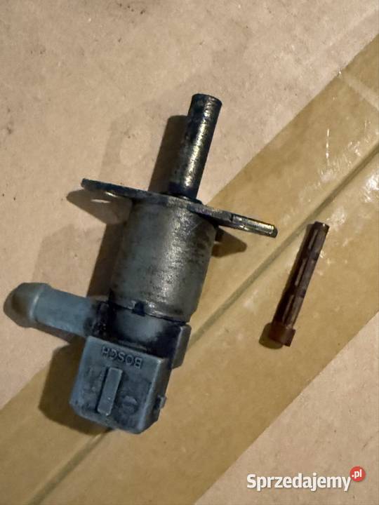 Wtryskiwacz rozruchowy BMW e23 e24 osobowe Mszana sprzedam