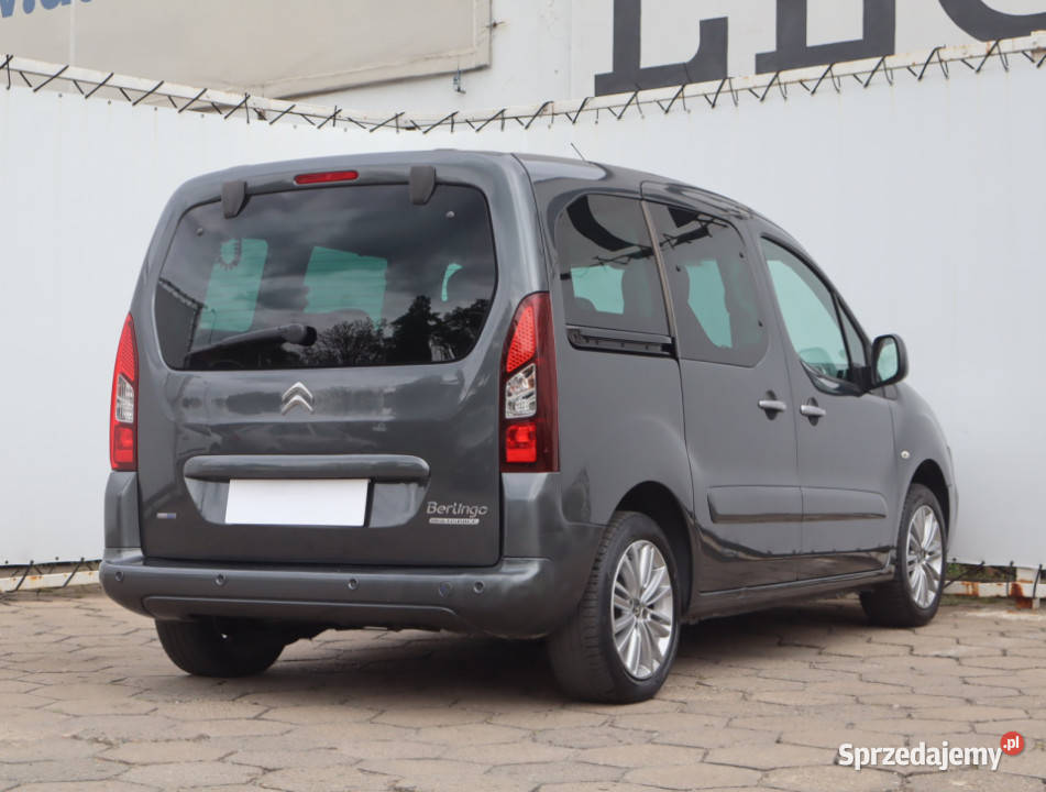 Citroen Berlingo 16 BlueHDi gniazdo USB Łódź