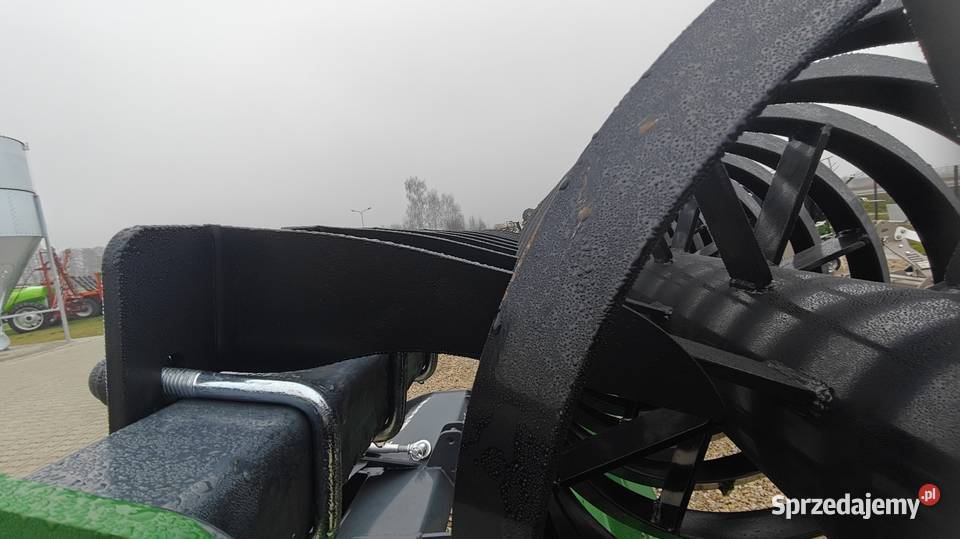 Brona talerzowa 25m z wałem daszkowym AWEMAK łódzkie