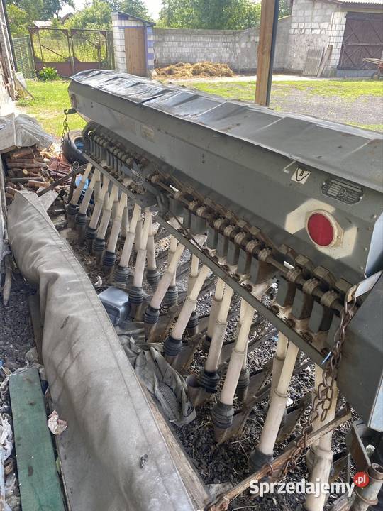 Siewnik do zboża Siewniki i sadzarki Maszyny rolnicze mazowieckie Strych