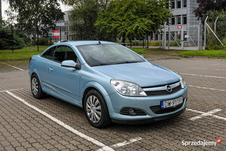Opel Astra 16 2009r Lift Cabrio Bezwypadkowy Wrocław
