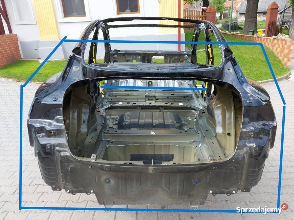 TESLA MODEL 3 LIFT 2024 HIGHLAND WANNA BŁOTNIKI Zestawy części blacharskich Karoseria