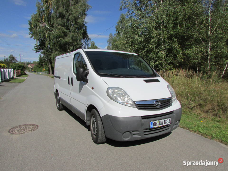 OPEL VIVARO TRAFIC Końskie