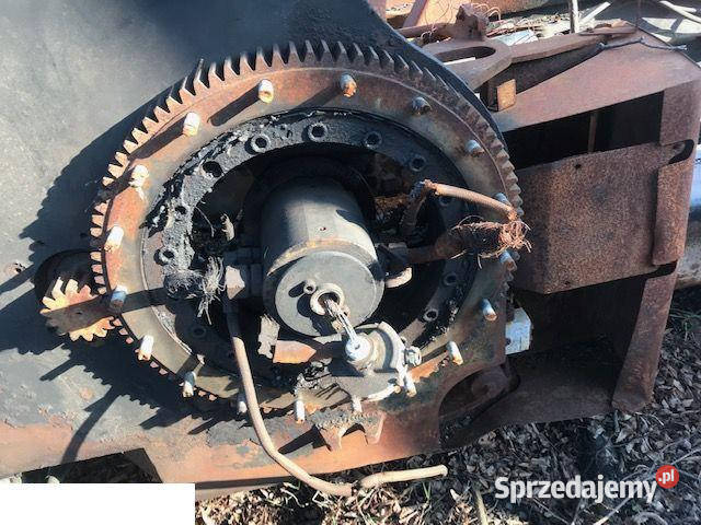 Manitou 180 ATJ Wieniec Obrotu Części sprzedam