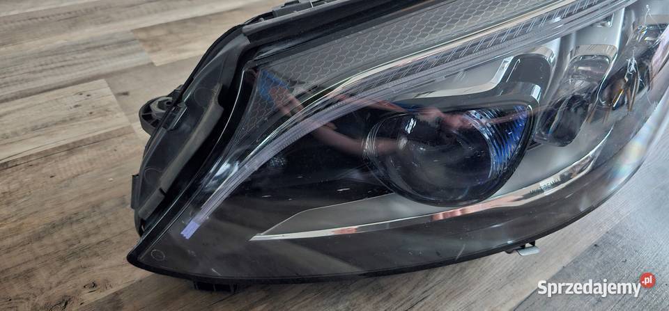 MERCEDES W205 MULTIBEAM A2059061506KZ LAMPA LEWA osobowe dolnośląskie Pielgrzymka