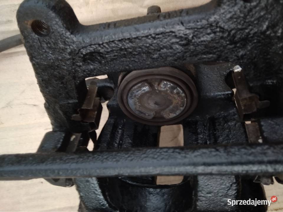 Audi A4 B6 B7 zaciski jarzma tył 288mm Skoczów