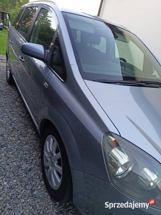 Opel Zafira 18 z gazem 2007 wspomaganie kierownicy Janki