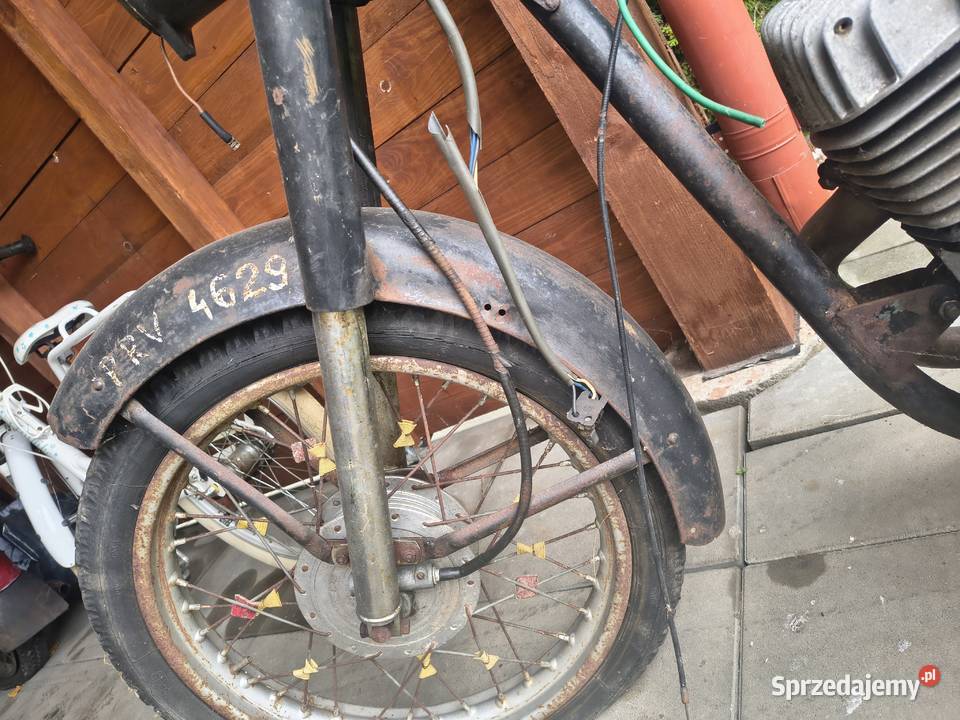 Błotnik przód WSK 175 Rzeszów