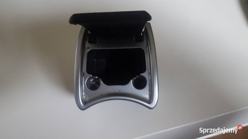 bmw f07 gt5 popielniczka przód wielkopolskie Ostrów Wielkopolski