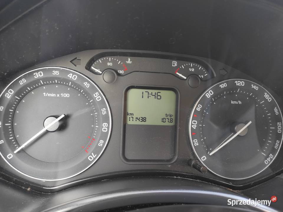 Skoda Octavia MPI światła przeciwmgielne śląskie Bytom