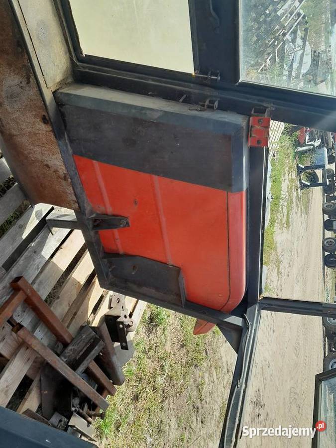 Kabina MF255235 URSUS 35122812 Kępno sprzedam