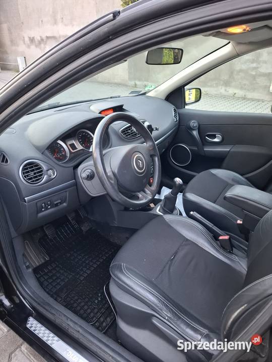 Renault Clio 3 12 16V LPG HAK opony Clio Dobrodzień