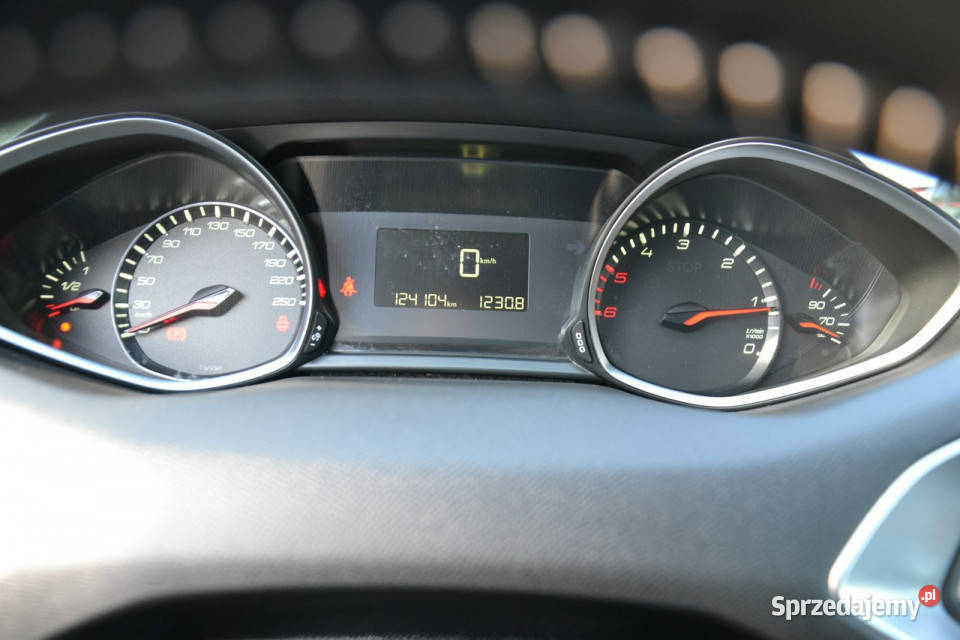 Peugeot 308 15 bluehdi 100 6biegów euro6 MODEL 100KM 308