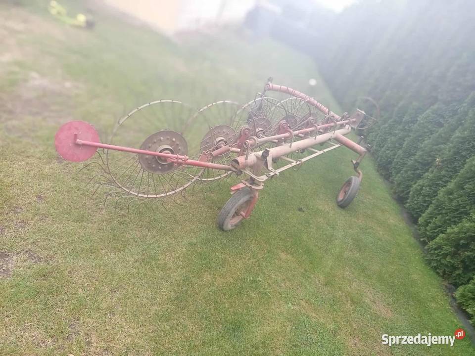 Przewracarka zgrabiarka gwiazdówka 5 ka nieuszkodzony Pilica sprzedam