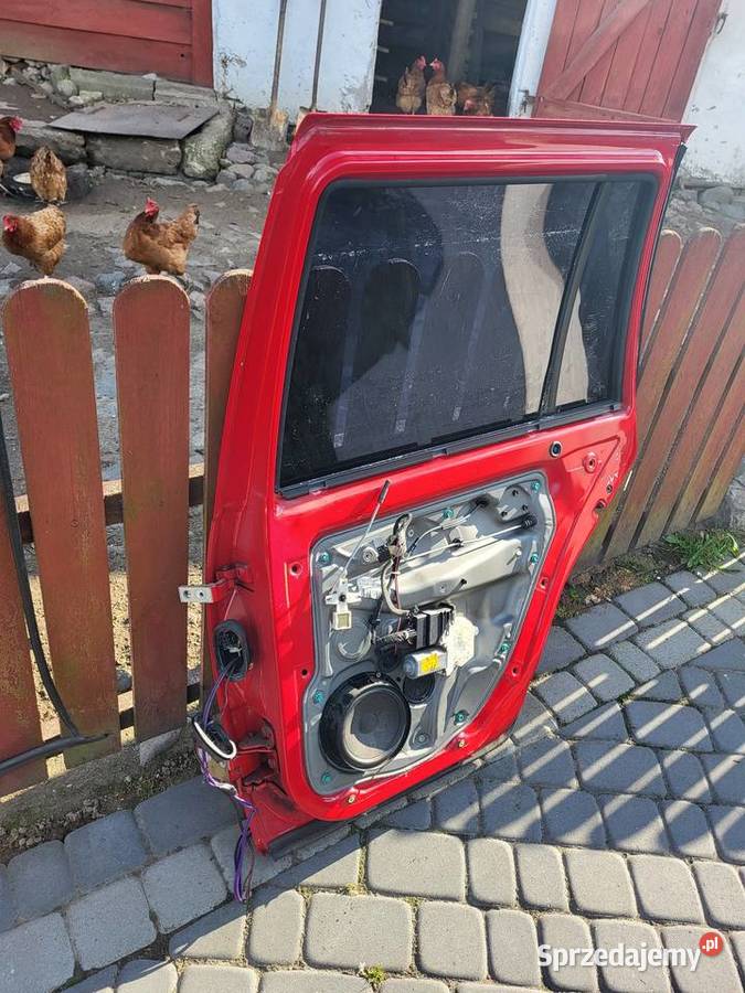 Drzwi prawe tylne Golf 4 Bora kombi LY3D Słupsk sprzedam