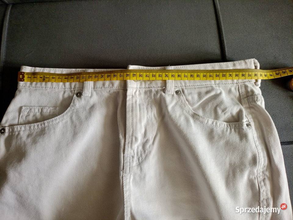 Białe szorty krótkie spodenki jeansowe Denim Bochnia