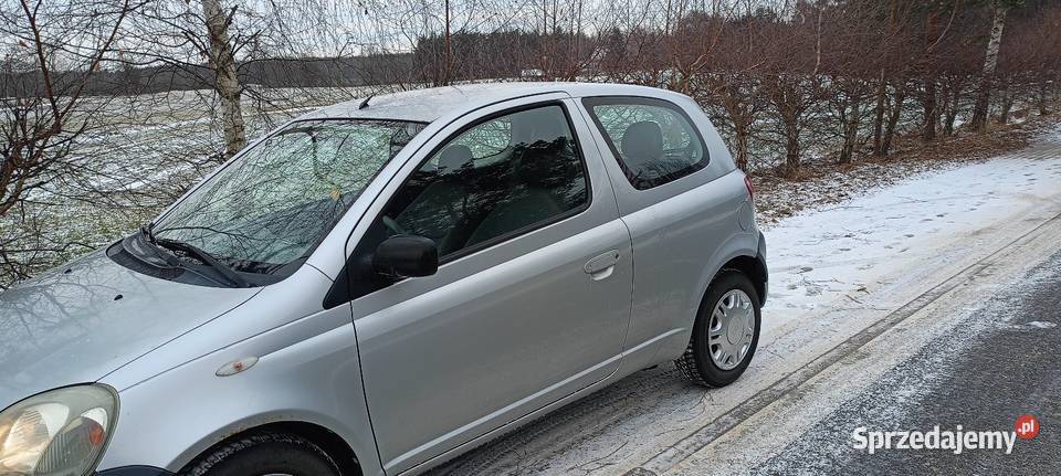 Toyota Yaris stanNiskie spalanie Świętne sprzedam