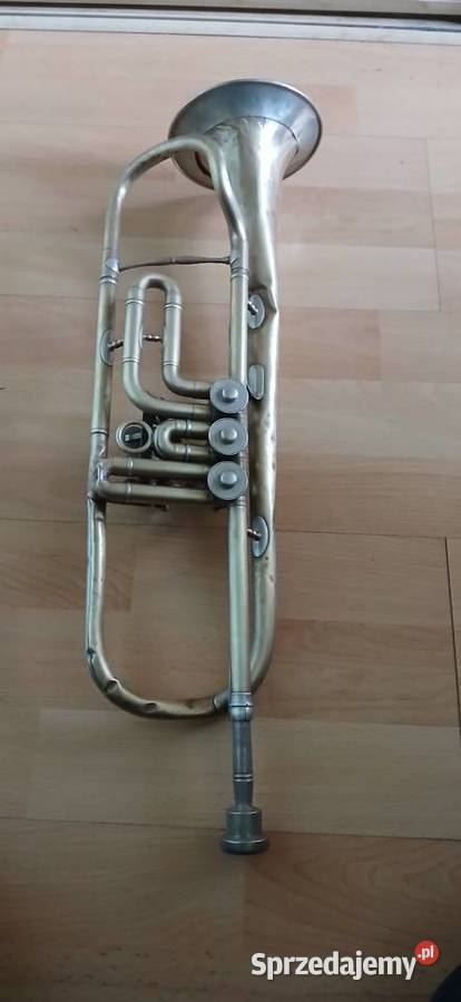 Stara mosiężna trąbka Instrumenty Kraków