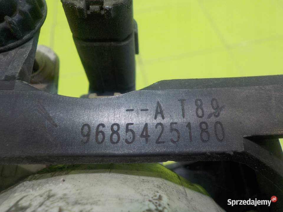 PEUGEOT 3008 I 09r 5D halogen prawy 9685425180 Suków