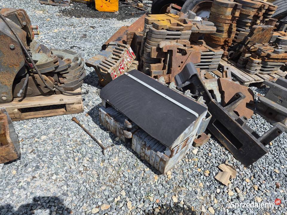 Obciążniki przednie Massey Ferguson komplet do Turek sprzedam