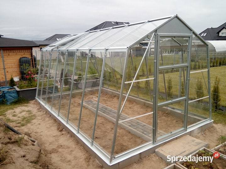 Szklarnia Laura 4220 mm długa Łobez