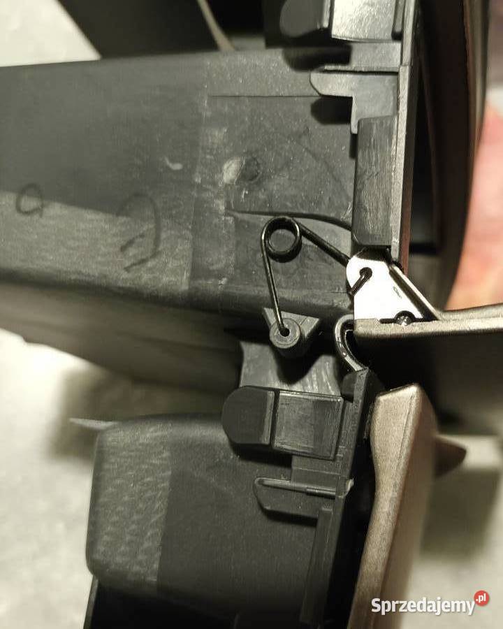 Panel sterowania klimatyzacją Toyota Corolla E12 osobowe