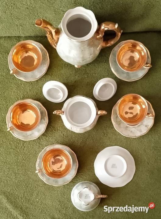 Serwis kawowy Karolina Wałbrzych złocone wnętrza Porcelana i szkło Katowice