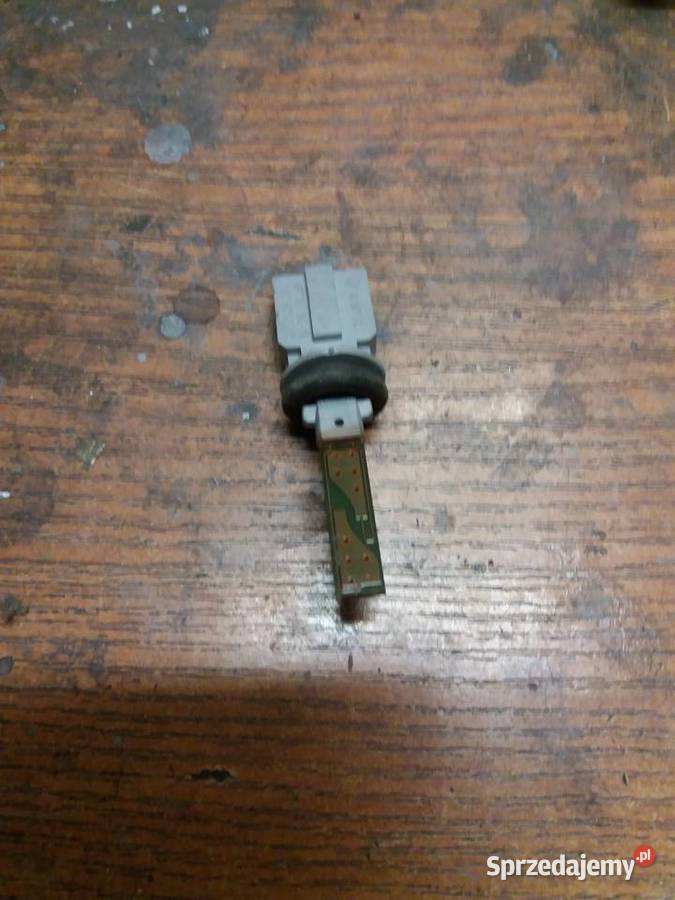 CZUJNIK TEMPERATURY 1K0907543E VW AUDI SKODA Części samochodowe Wola