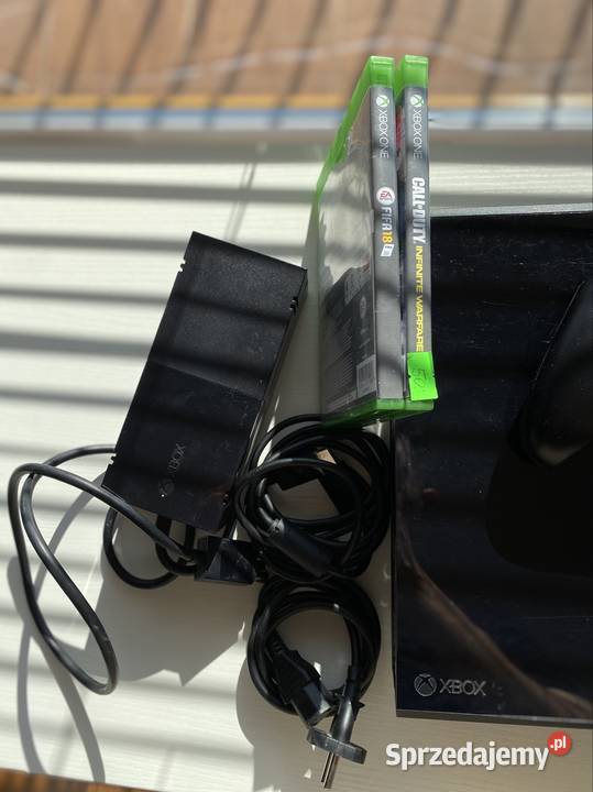 Xbox One 500GB Pad 2 Gry FIFA 18 Call of Duty mazowieckie Siedlce