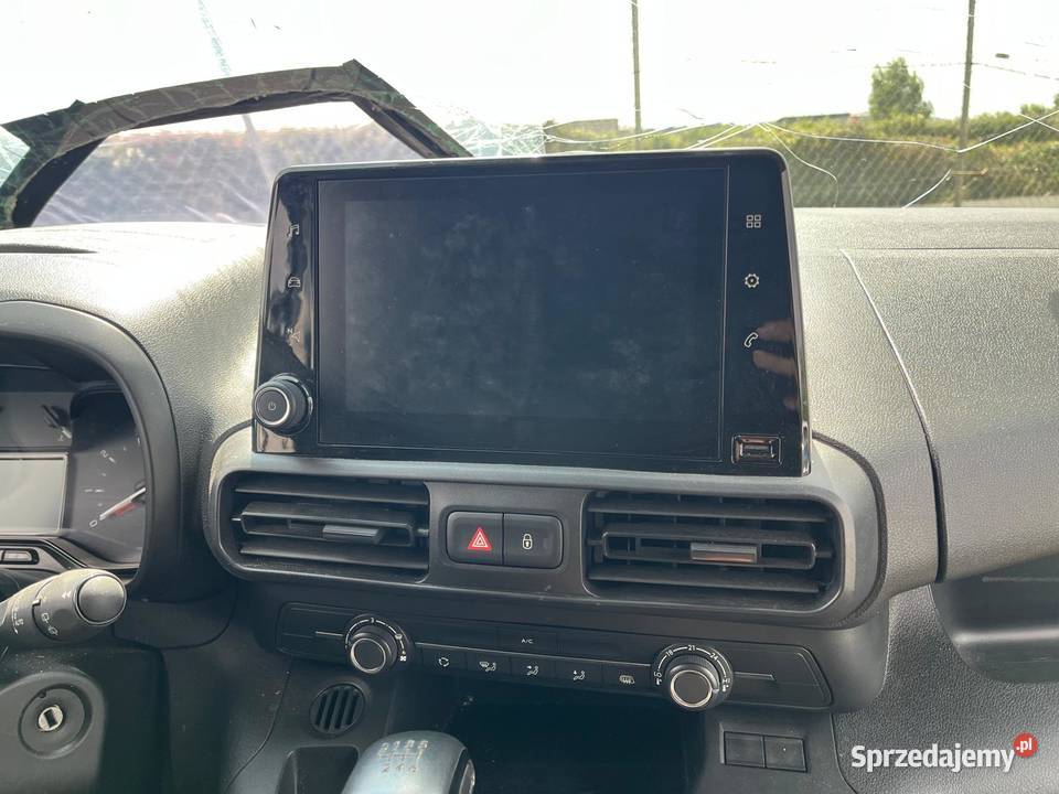 TOYOTA Proace City III 15 100 D4D Medium Dynamic 102KM Katowice sprzedam