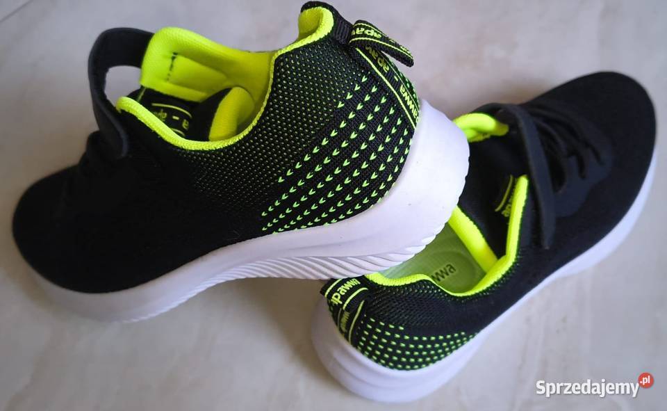 BUTY SPORTOWE TRAMPKI CHŁOPCA r36 Rozmiar 36 Bełchatów