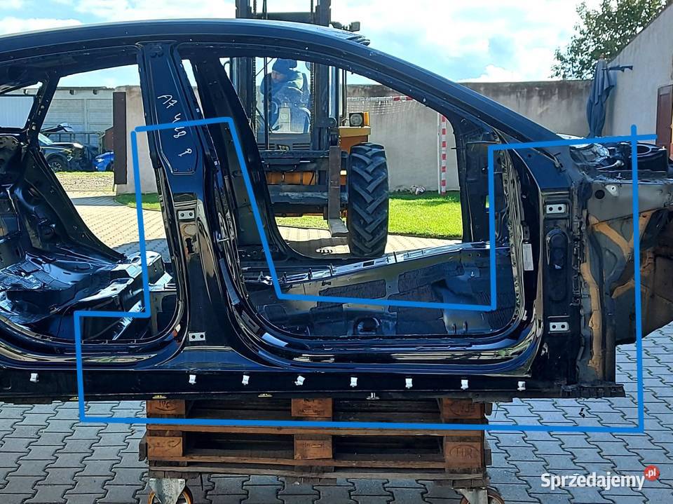 Audi A7 II 4K8 4M0 TFSI SŁUPEK ŚRODKOWY PRAWY sprzedam