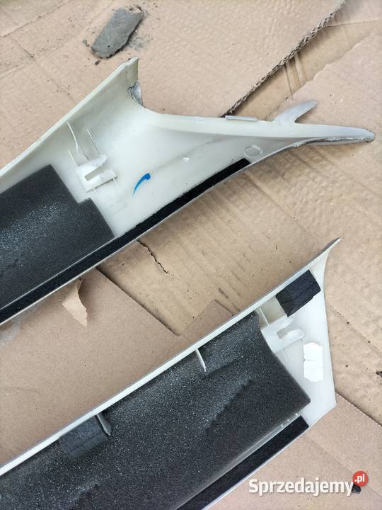 VOLVO S40 V40 OSŁONA SŁUPKA SZYBY PRAWA LEWA osobowe lubelskie