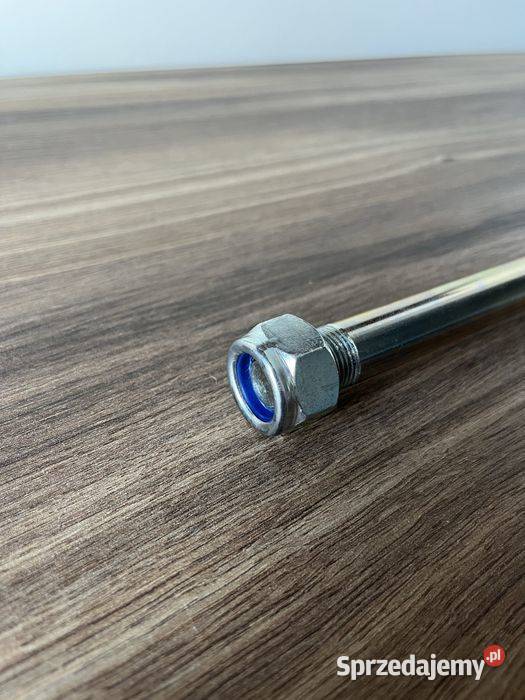 NOWA POLSKA OŚ OŚKA WAHACZA Z NAKRĘTKAMI WSK 125 Bielsko-Biała