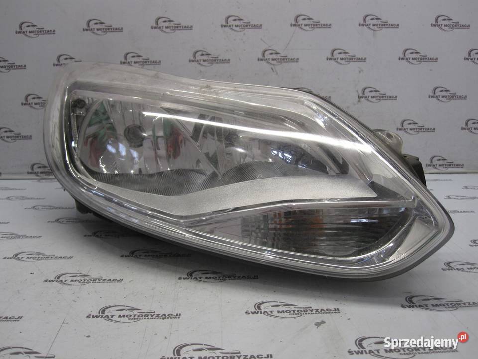 FORD FOCUS MK3 III 13r lampa prawa przód