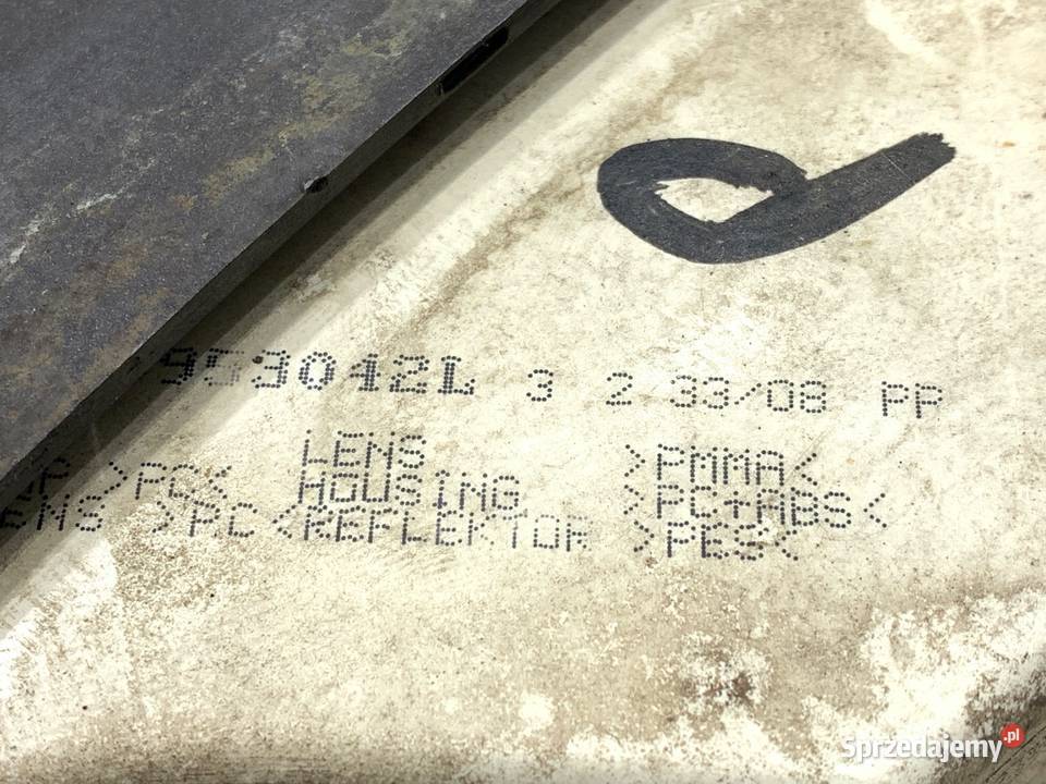 KIERUNKOWSKAZ PRAWY PRZÓD VW PASSAT B6