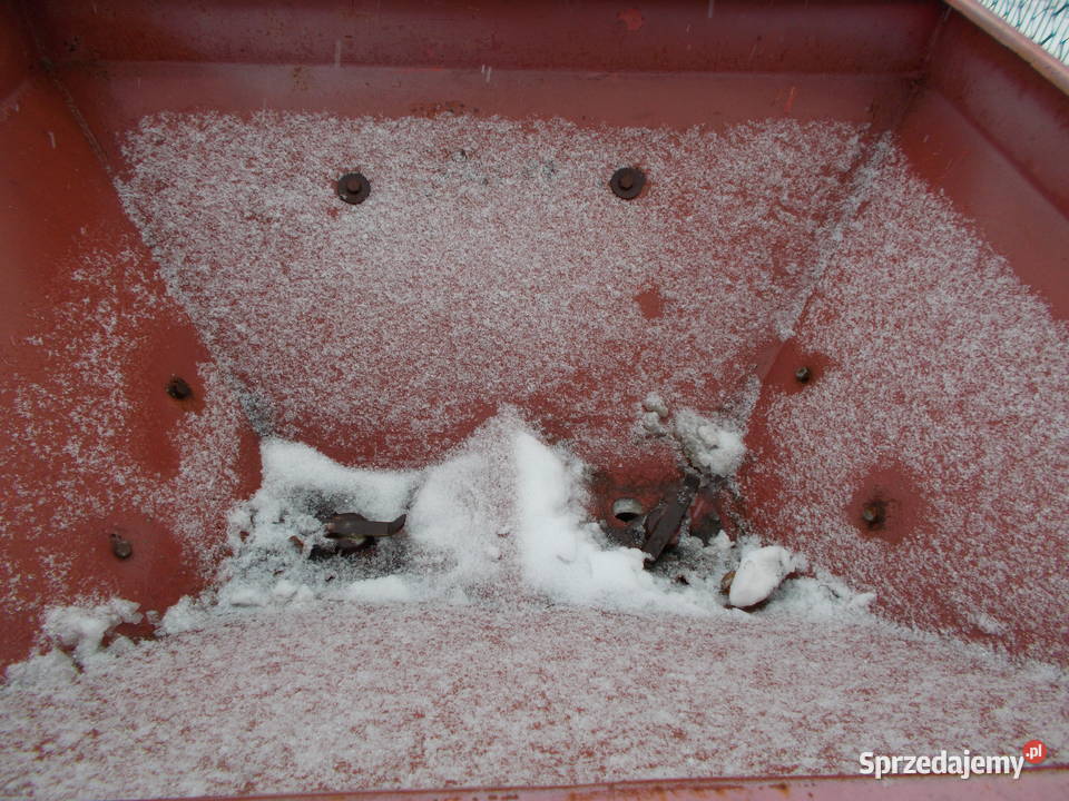 Rozsiewacz do nawozu 600 l JARMET Polski Brzeg sprzedam