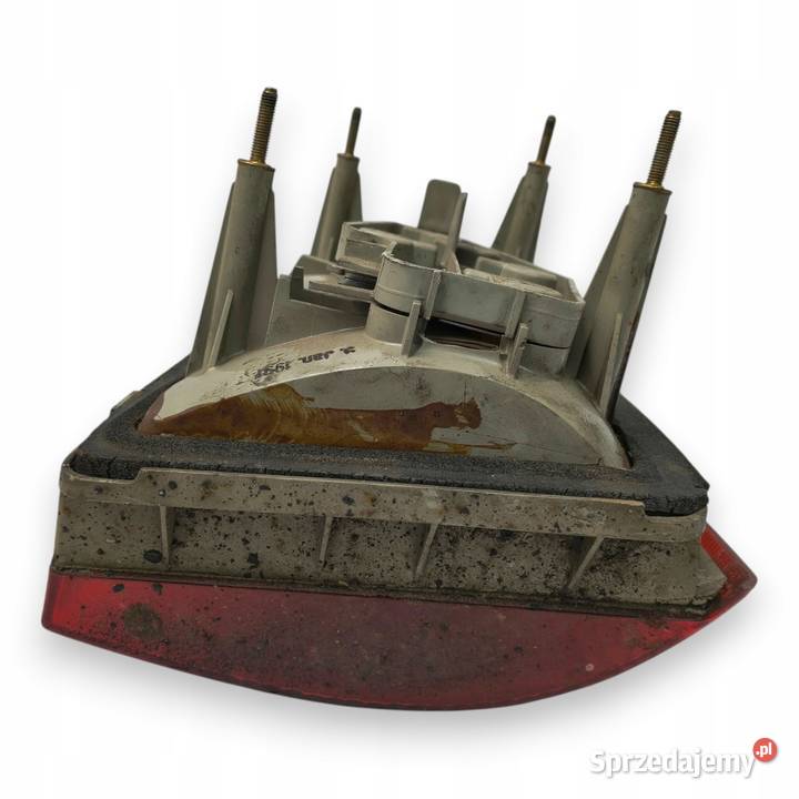LAMPA LEWA Ford Sierra kombi 19821994r tylna Części samochodowe Chełm