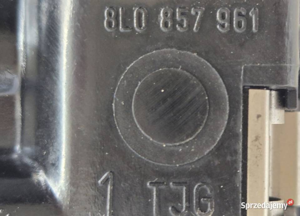 POPIELNICZKA TUNELU TYŁ AUDI A3 8L LEON I TOLEDO osobowe świętokrzyskie Działoszyce