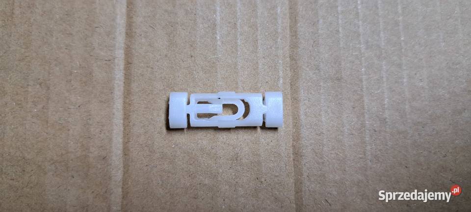 Spinka mocowanie listwy 1H0853733B VW Golf III Luzino