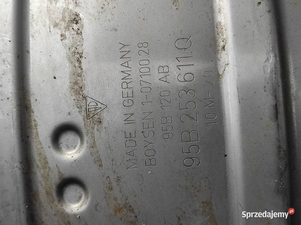 Wydech prawy i lewy Porsche MACAN Lębork sprzedam