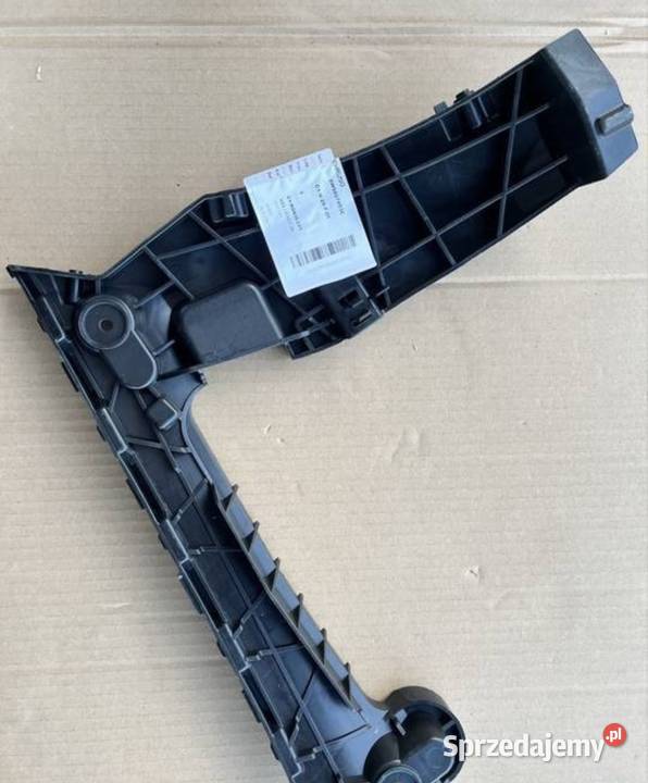 ŚLIZG ZDERZAKA LEWY TYŁ 8W9807453C AUDI A4 B9 Międzychód sprzedam