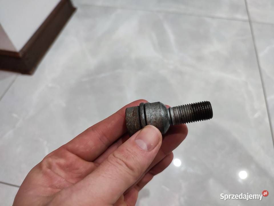 Złodziejka audi komplet ze śrubami Garwolin