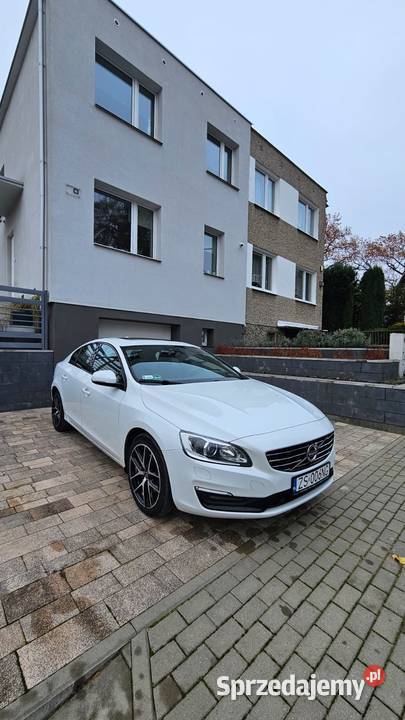 Sprzedam Volvo S60 20 diesel skórzana tapicerka S60 zachodniopomorskie Szczecin