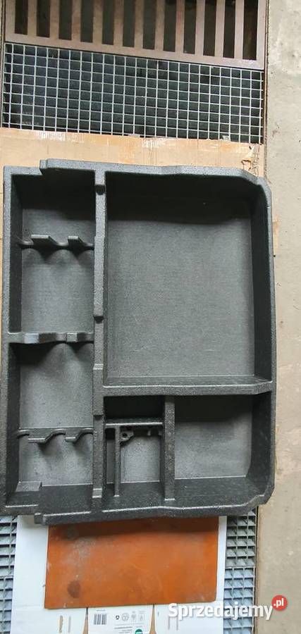 VW Tiguan 2014r Lift styropian wkładka bagażnika Jaworzno