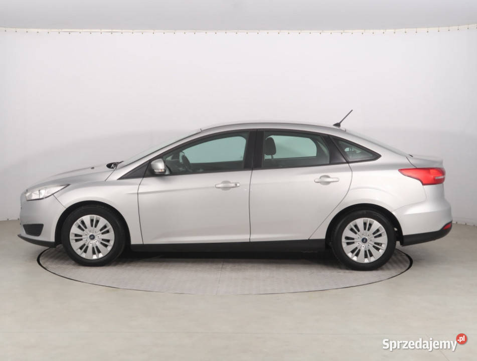 Ford Focus 16 i centralny zamek Piaseczno sprzedam