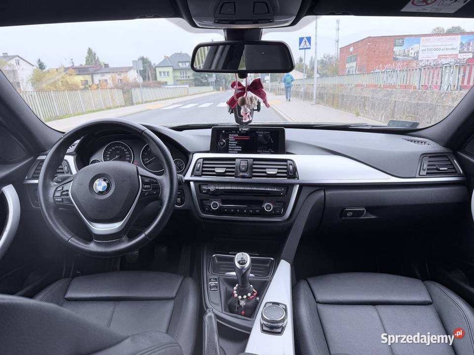 Samochód BMW F30 320i 2013 Żyrardów