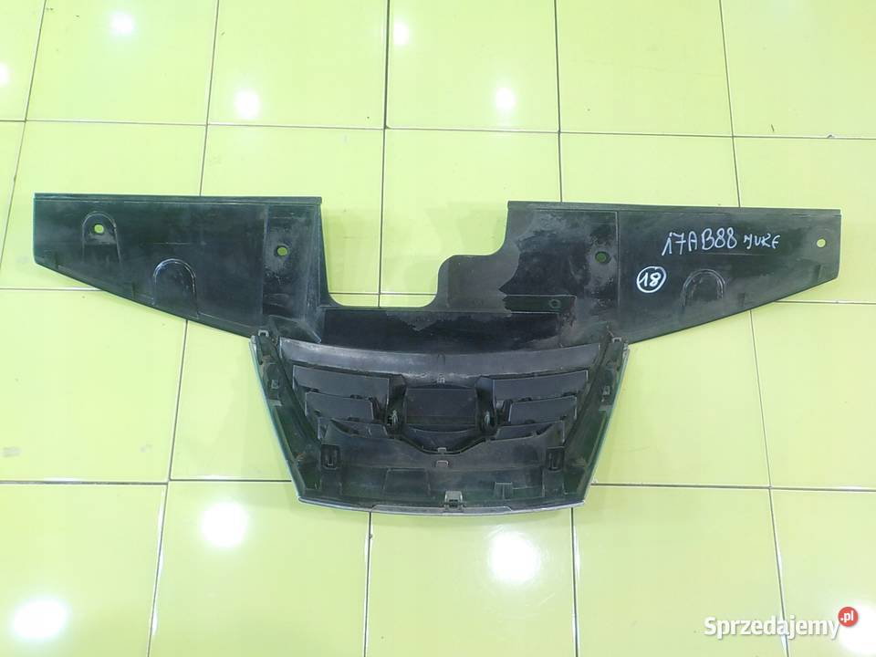 NISSAN JUKE F15 I 16B 11r 5D atrapa grill Suków